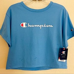Champion Cropped Tee